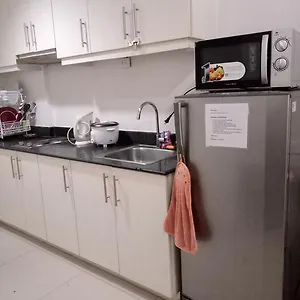 https://chins-place-sea-residences-moa.angeleshotels.net